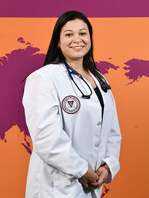 Dr. Lorena Kessler